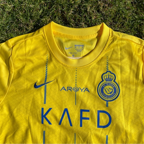 Kids Ronaldo Jersey - Picture 5 of 6